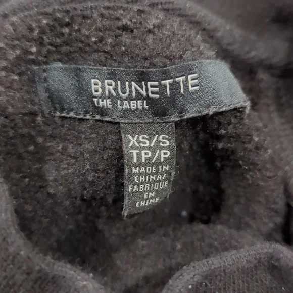 Brunette the Label BLACK brunette crew neck sweatshirt - Picture 5 of 9